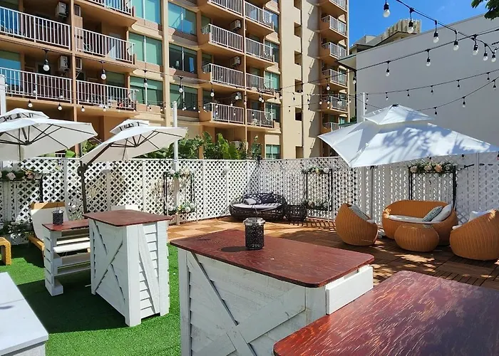 The Beach Waikiki Boutique Hostel
